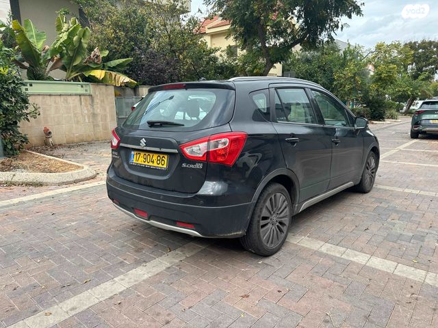 סוזוקי קרוסאובר