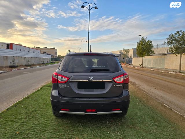 סוזוקי קרוסאובר