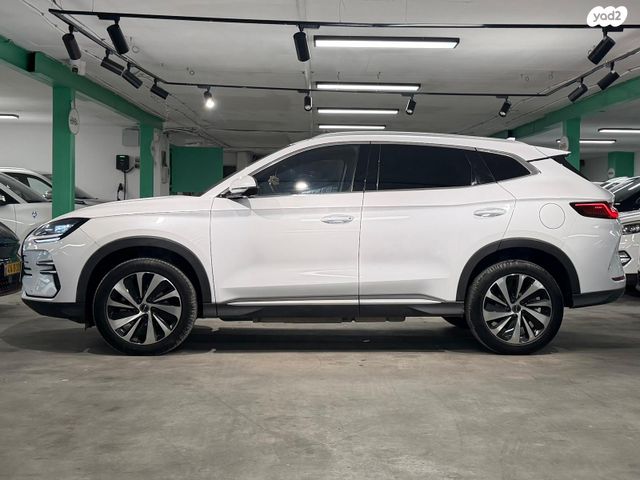 בי.ווי.די סיל U