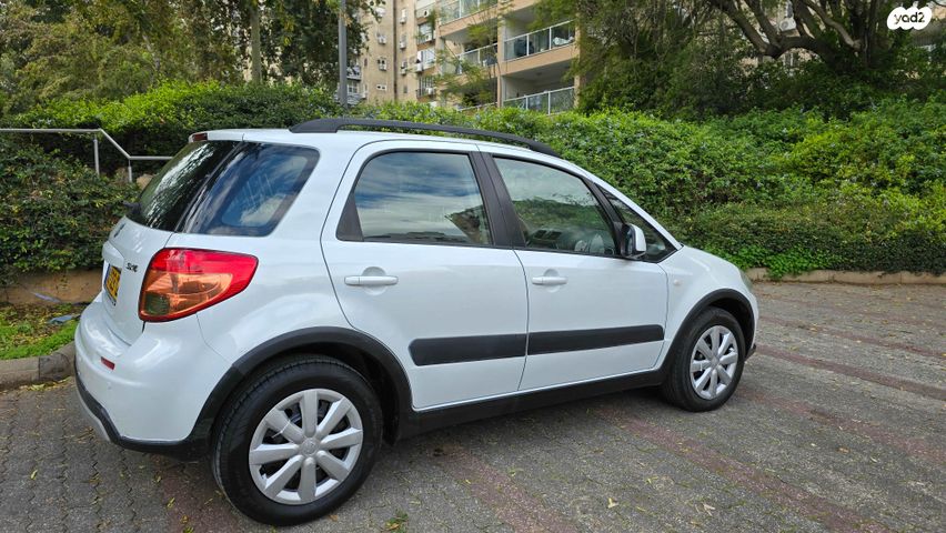 סוזוקי SX4