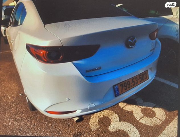 מאזדה 3
