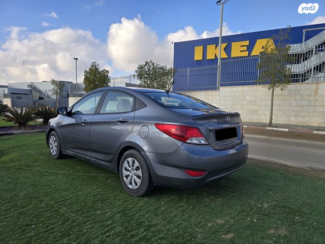 יונדאי אקסנט i25