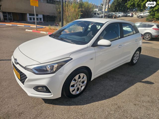 מודעת רכב יונדאי i20