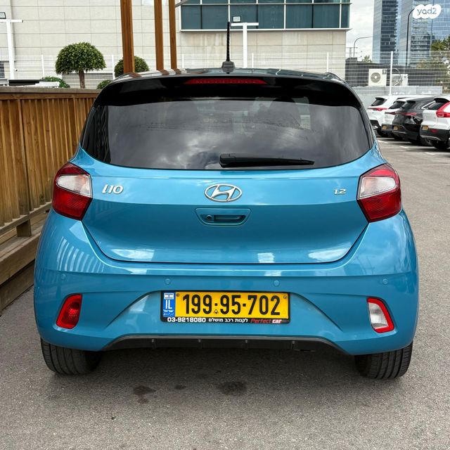 יונדאי i10