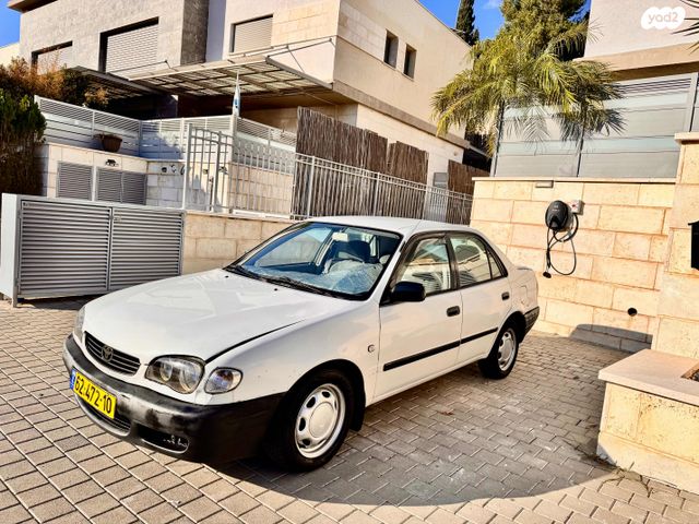 מודעת רכב טויוטה קורולה