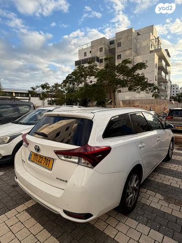 מודעת רכב טויוטה אוריס