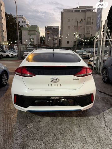 יונדאי איוניק