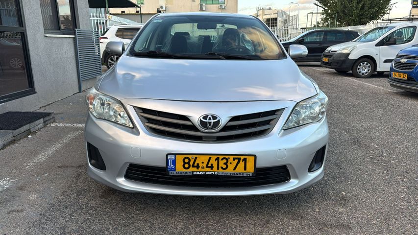 טויוטה קורולה