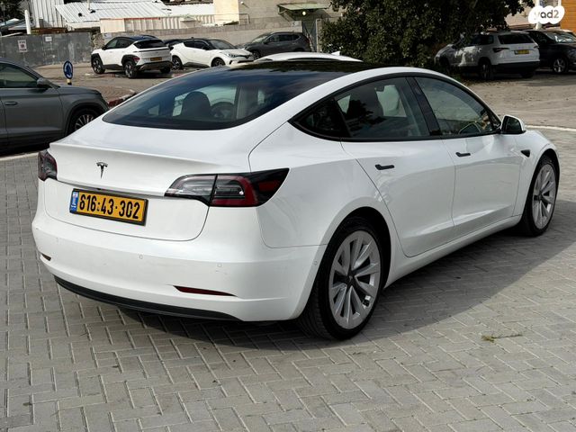 טסלה מודל 3