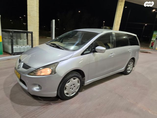 מיצובישי גרנדיס