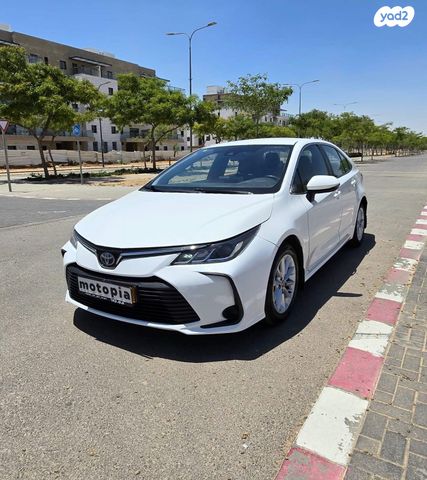מודעת רכב טויוטה קורולה