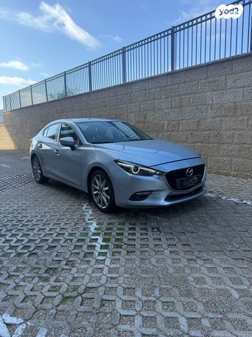 מודעת רכב מאזדה 3