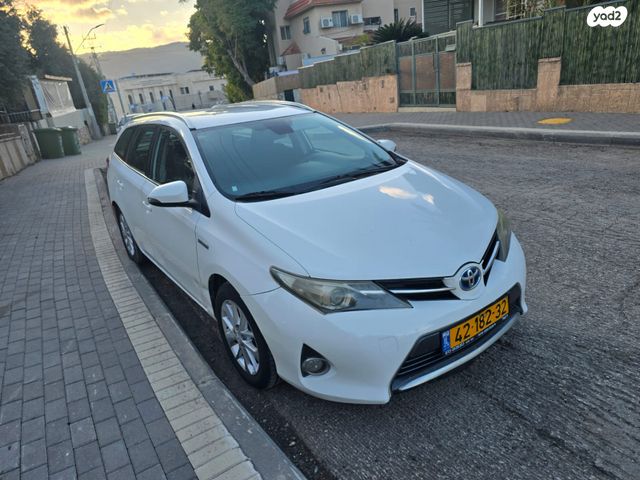 טויוטה אוריס