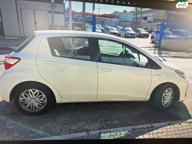 מודעת רכב טויוטה יאריס