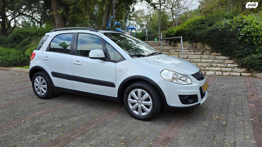 סוזוקי SX4