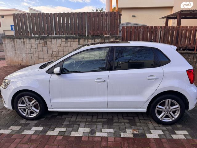 פולקסווגן פולו 