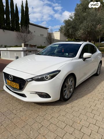 מודעת רכב מאזדה 3