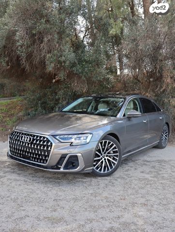 מודעת רכב אאודי A8
