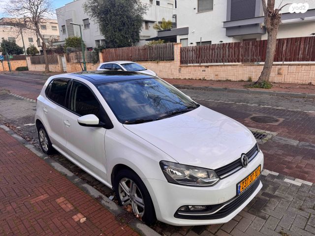 פולקסווגן פולו 