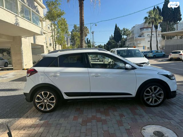 יונדאי I20 קרוס