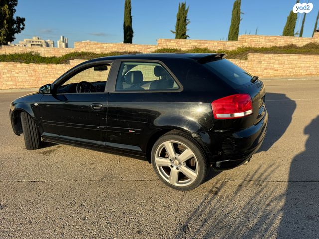 אאודי A3