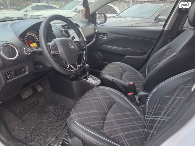 מיצובישי ספייס סטאר