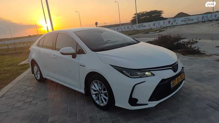 מודעת רכב טויוטה קורולה