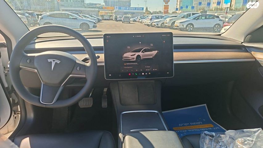 טסלה מודל 3