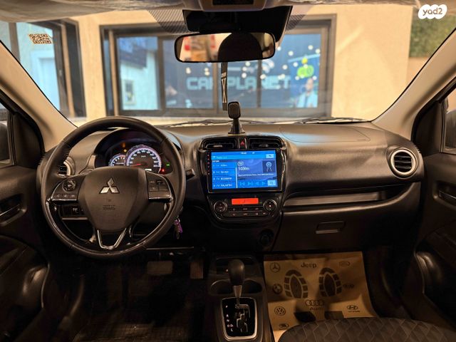 מיצובישי ספייס סטאר