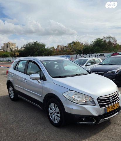 מודעת רכב סוזוקי קרוסאובר