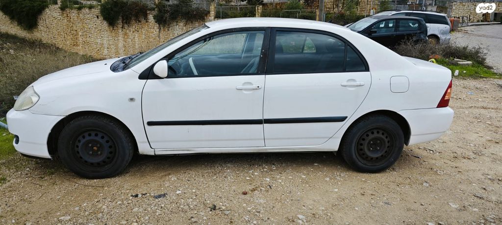 טויוטה קורולה