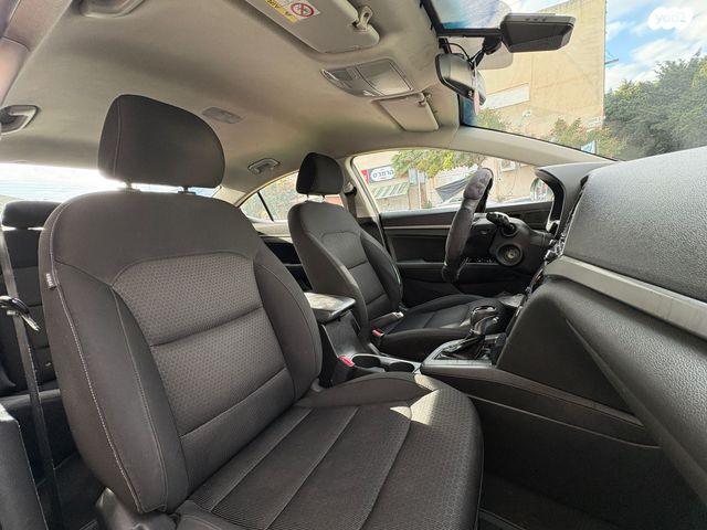 יונדאי אלנטרה