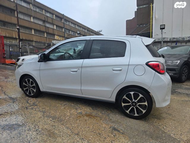 מיצובישי ספייס סטאר