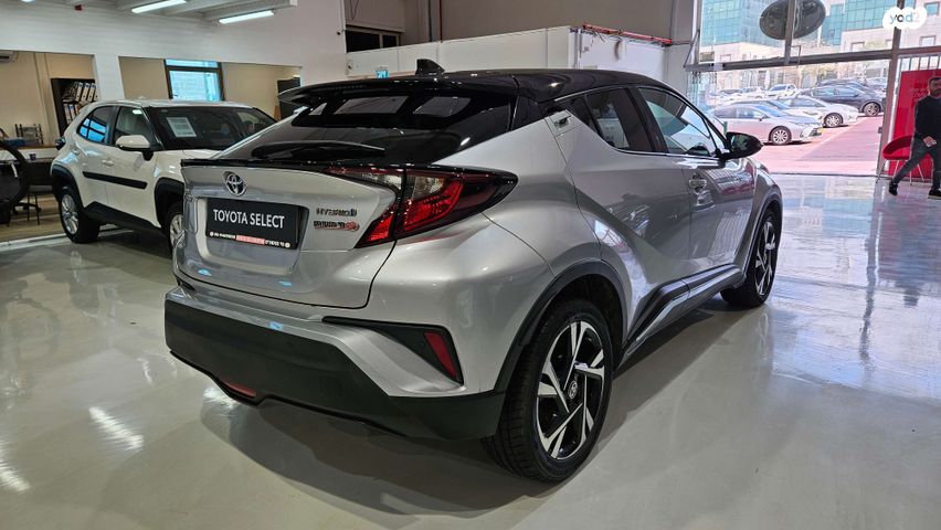 טויוטה C-HR