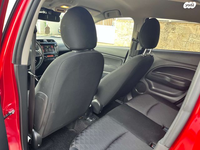 מיצובישי ספייס סטאר