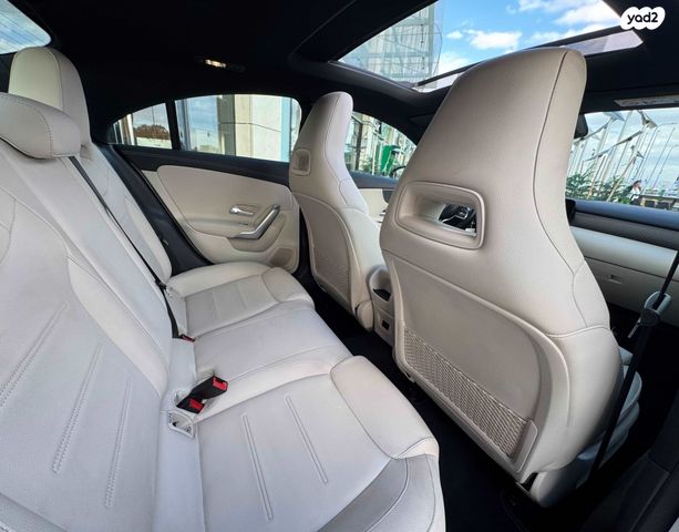 מרצדס-בנץ CLA