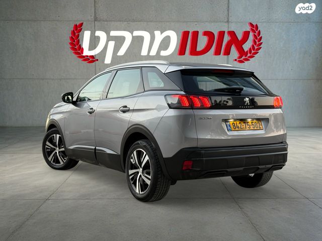 פיג'ו 3008