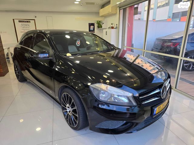 מודעת רכב מרצדס-בנץ A-class
