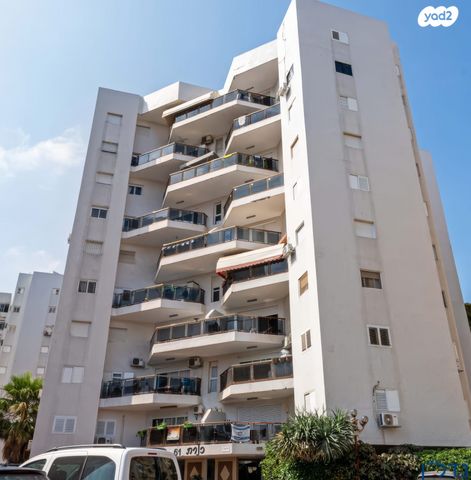 דירה, כינרת 61, רובע י"א, אשדוד