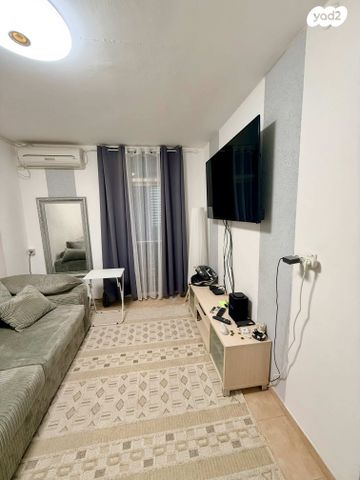 גיבורי ישראל 25