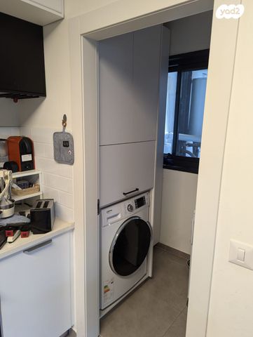 דירה, נעמי שמר 9, נאות שמיר, יבנה