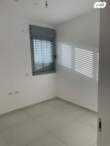 דירה, ש"י עגנון 4, שיכון רסקו, קרית אונו