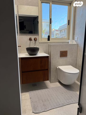 דירה, הסחלב 14, קרית הפרחים - 2005, רעננה