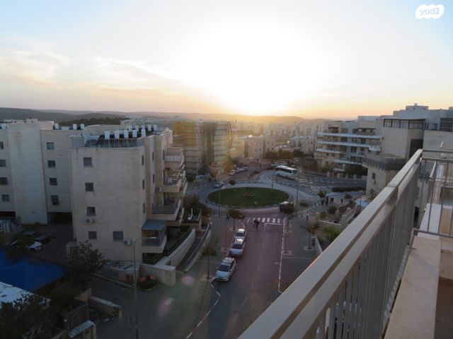 דירה, ירמיהו הנביא 42, רמת אבי עזרי / רמת בית שמש ג-1, בית שמש