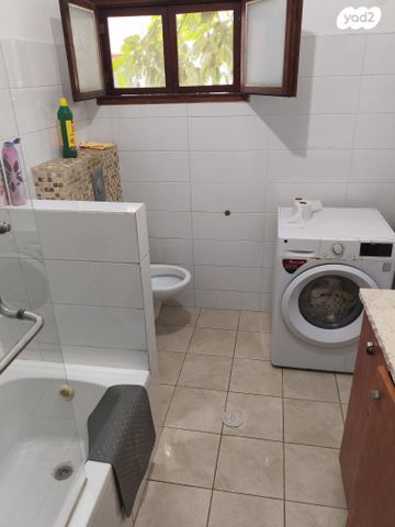 בית פרטי/ קוטג', תרע"ב 8, נחליאל, חדרה