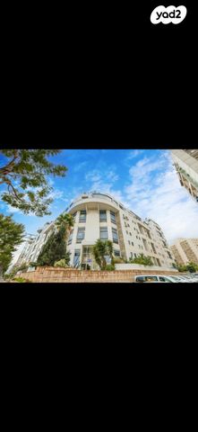 דופלקס, הציונות 49, רובע הקריה, הסיטי, אשדוד