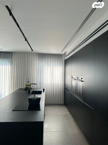 דירה, מיכאל סיטרמן 10, נחלת יהודה, ראשון לציון