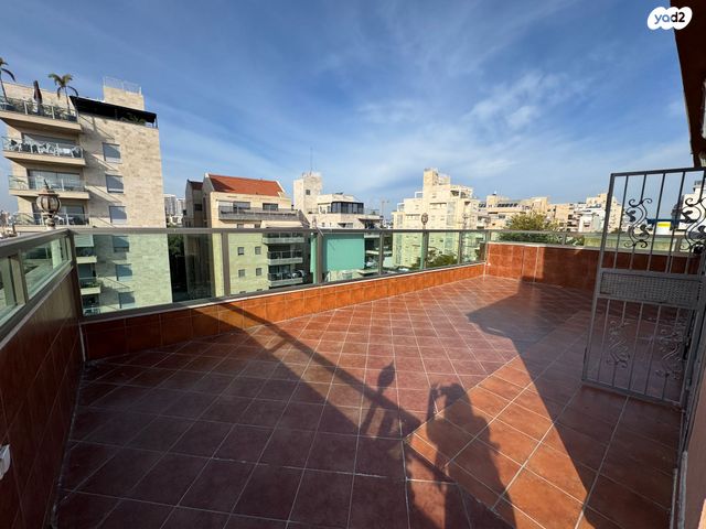 דופלקס, הרב ריינס 16, נאות הרצל, נתניה