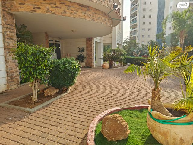 דירה, שדרות צה"ל 15, ההעפלה, קרית גת