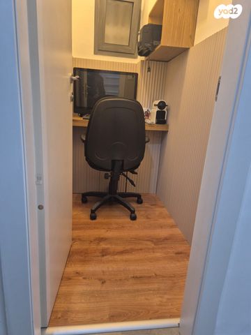 דירה, שדרות רובע יזרעאל 1, רובע יזרעאל סביוני העמק, עפולה